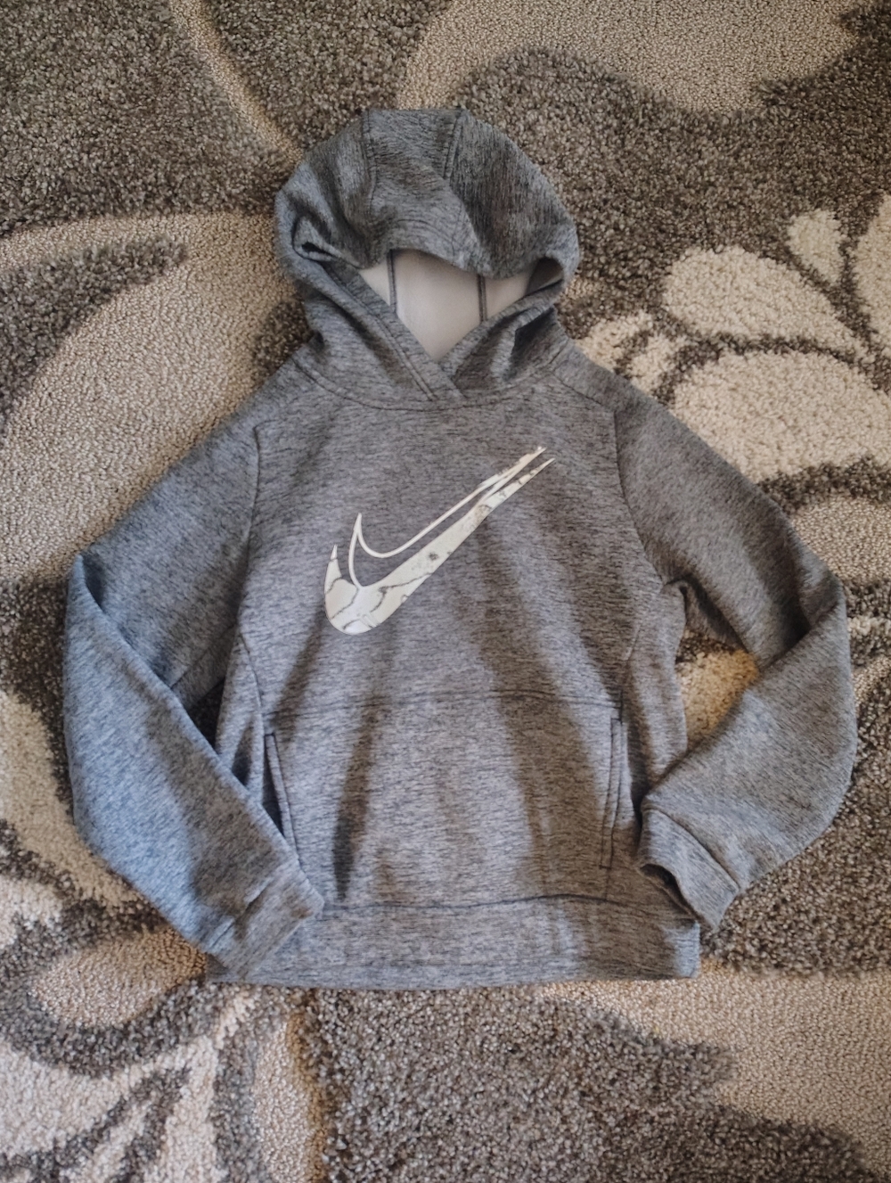Nike Kids Gray Hooded Sweatshirt with Marble Swoosh Therma Fit Size Large